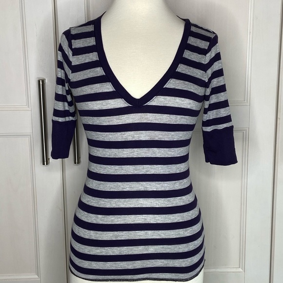 Michael Stars Tops - Michael Stars Navy Gray Stripe T shirt